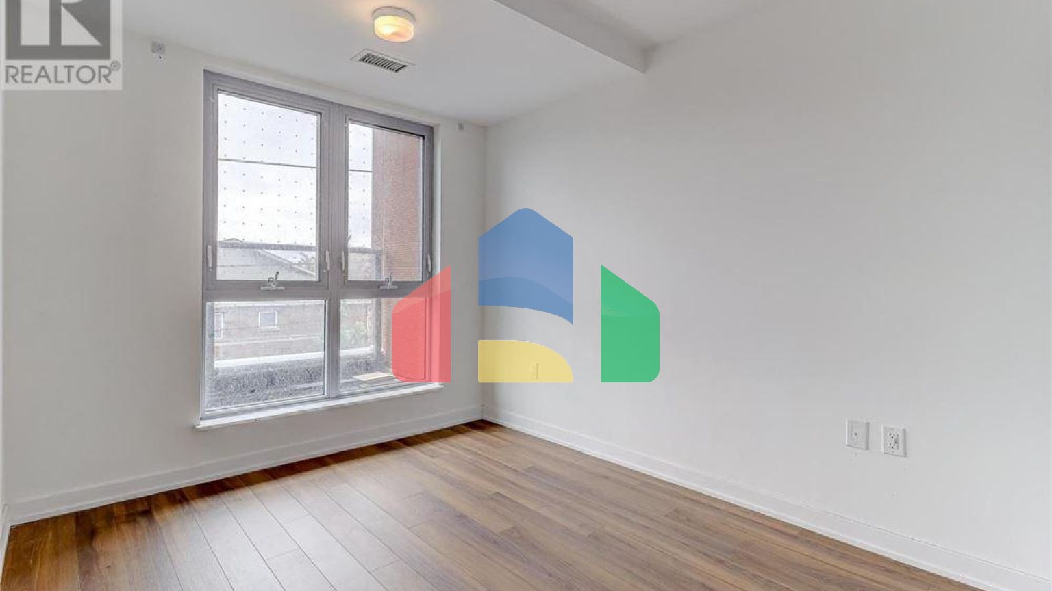 Residential - Condo/Apartment - Toronto, Canada - Canada