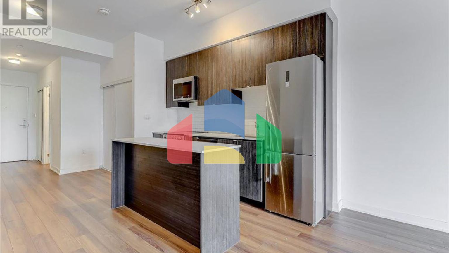 Residential - Condo/Apartment - Toronto, Canada - Canada