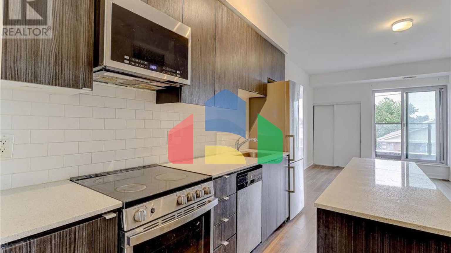 Residential - Condo/Apartment - Toronto, Canada - Canada