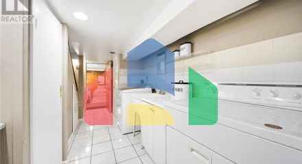 Residential - Single Family Home - Toronto, Canada - Canada