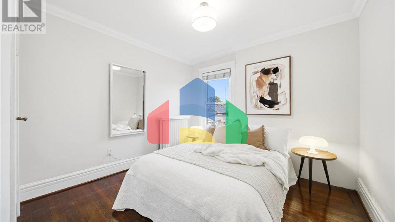 Residential - Single Family Home - Toronto, Canada - Canada