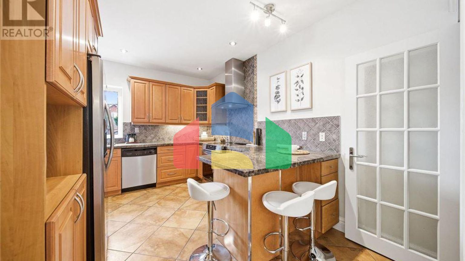 Residential - Single Family Home - Toronto, Canada - Canada