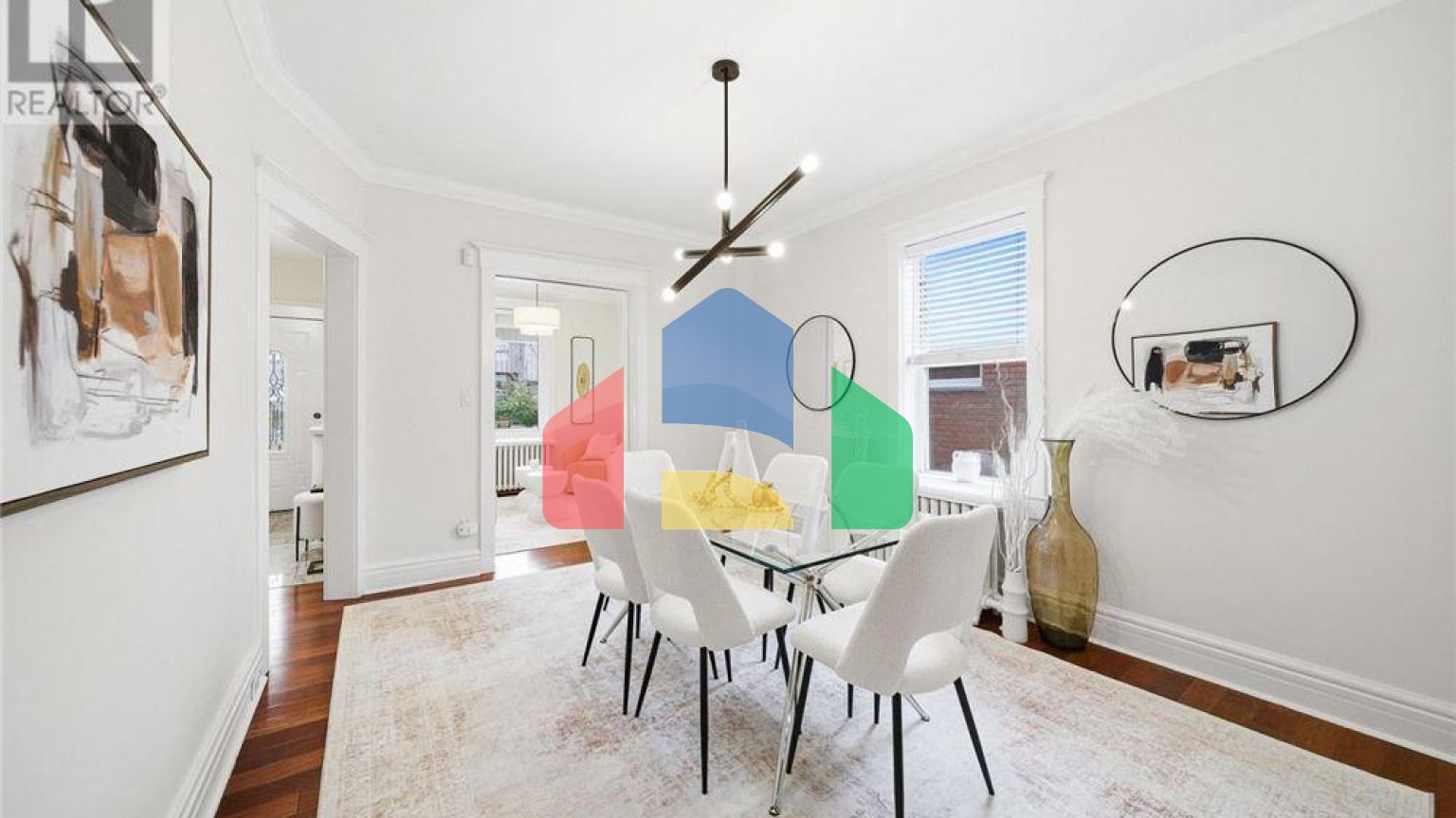 Residential - Single Family Home - Toronto, Canada - Canada