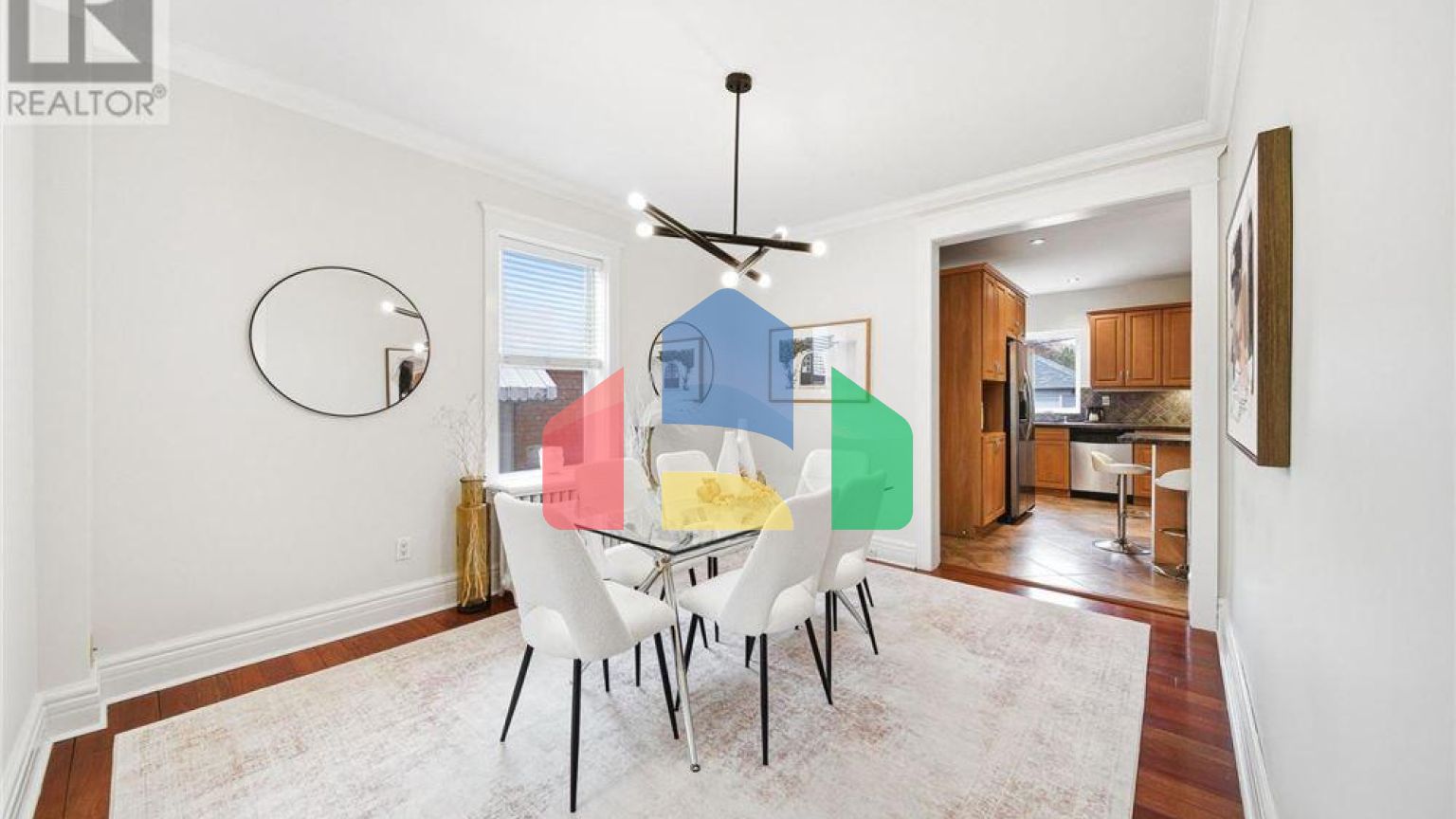 Residential - Single Family Home - Toronto, Canada - Canada