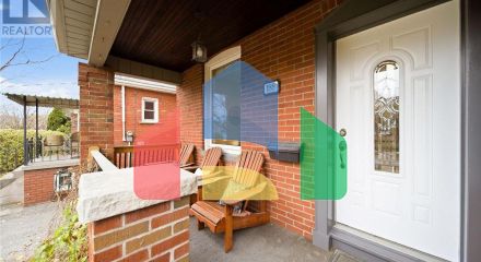 Residential - Single Family Home - Toronto, Canada - Canada