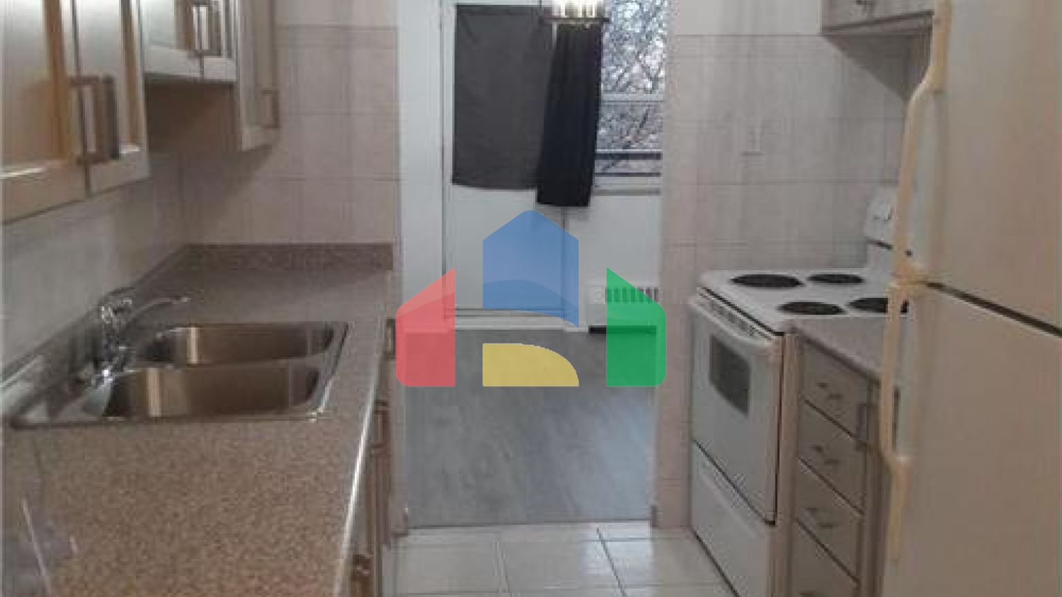 Residential - Single Family Home - Toronto, Canada - Canada