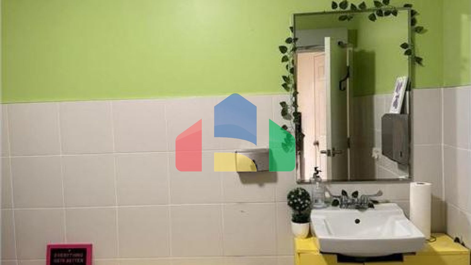 Commercial - Commercial/Retail - Toronto, Canada - Canada