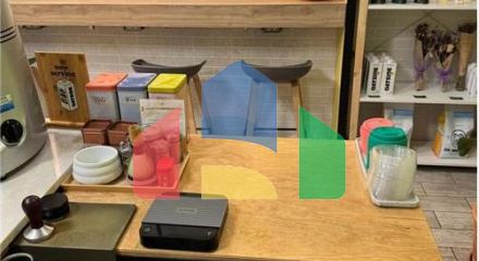 Commercial - Commercial/Retail - Toronto, Canada - Canada