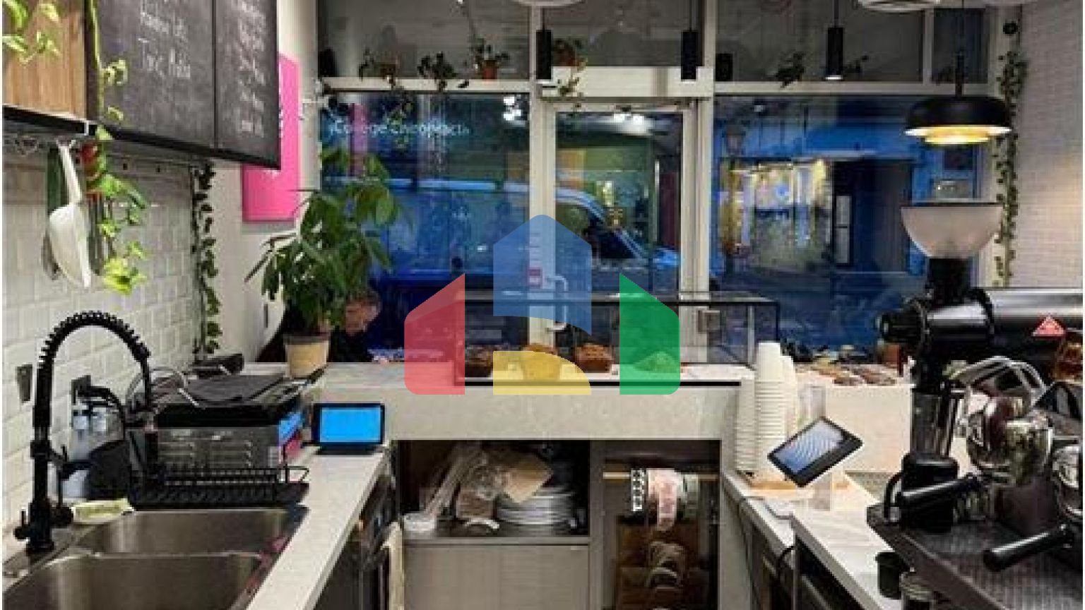 Commercial - Commercial/Retail - Toronto, Canada - Canada