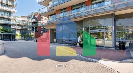 Residential - Single Family Home - Toronto, Canada - Canada