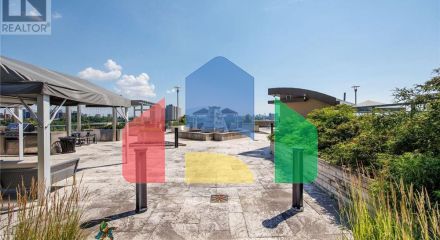 Residential - Single Family Home - Toronto, Canada - Canada