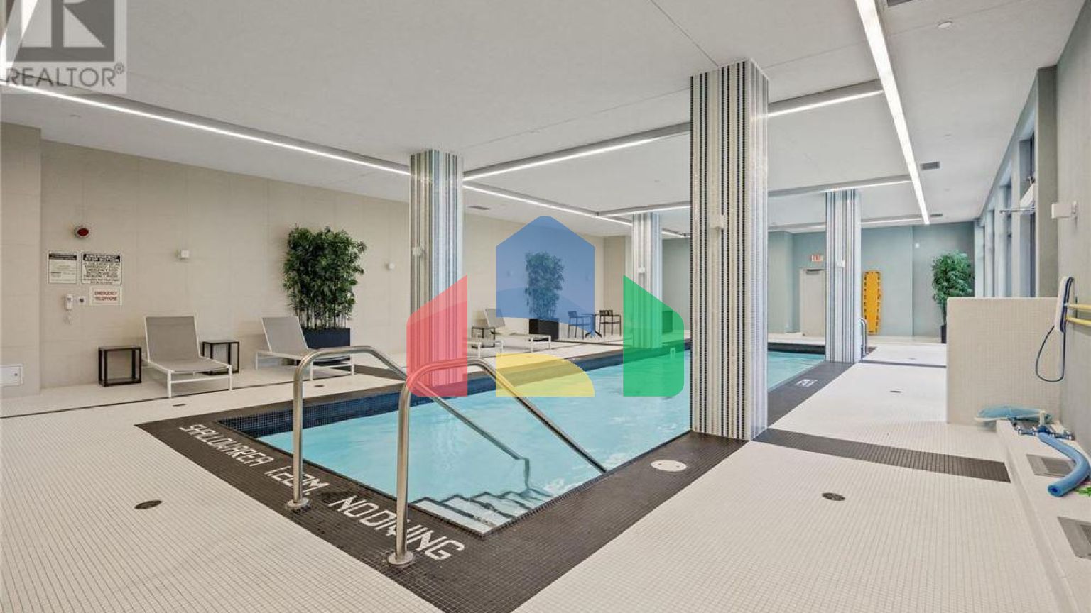 Residential - Single Family Home - Toronto, Canada - Canada