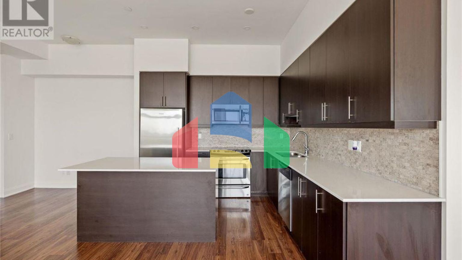 Residential - Single Family Home - Toronto, Canada - Canada