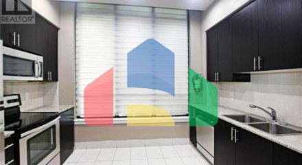 Residential - Single Family Home - Toronto, Canada - Canada