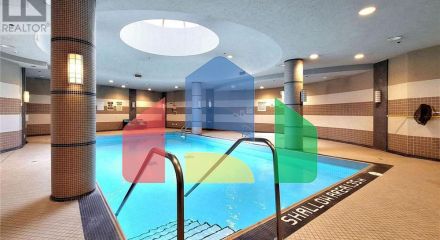 Residential - Single Family Home - Toronto, Canada - Canada