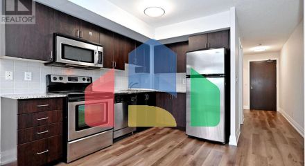 Residential - Single Family Home - Toronto, Canada - Canada