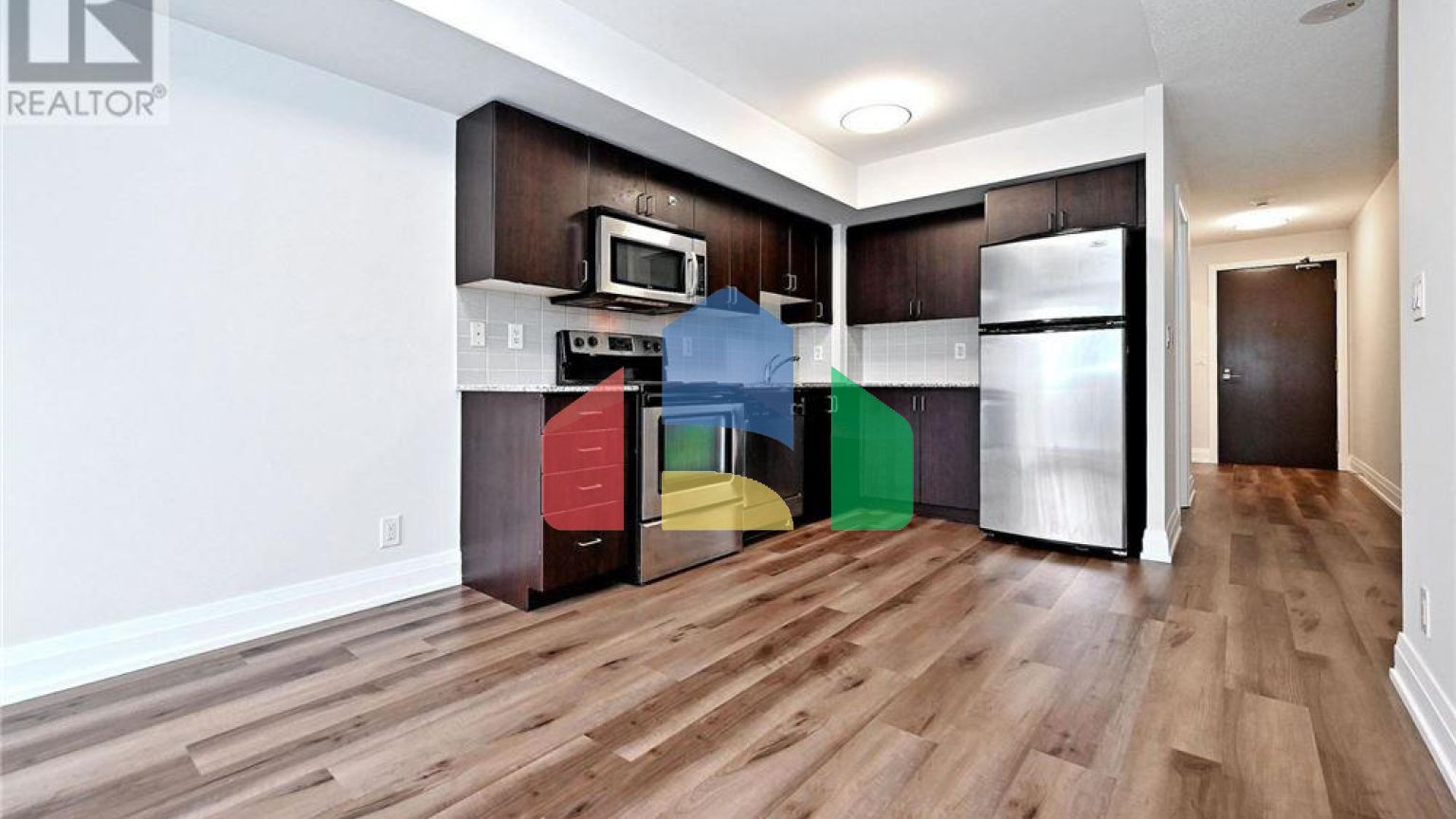 Residential - Single Family Home - Toronto, Canada - Canada