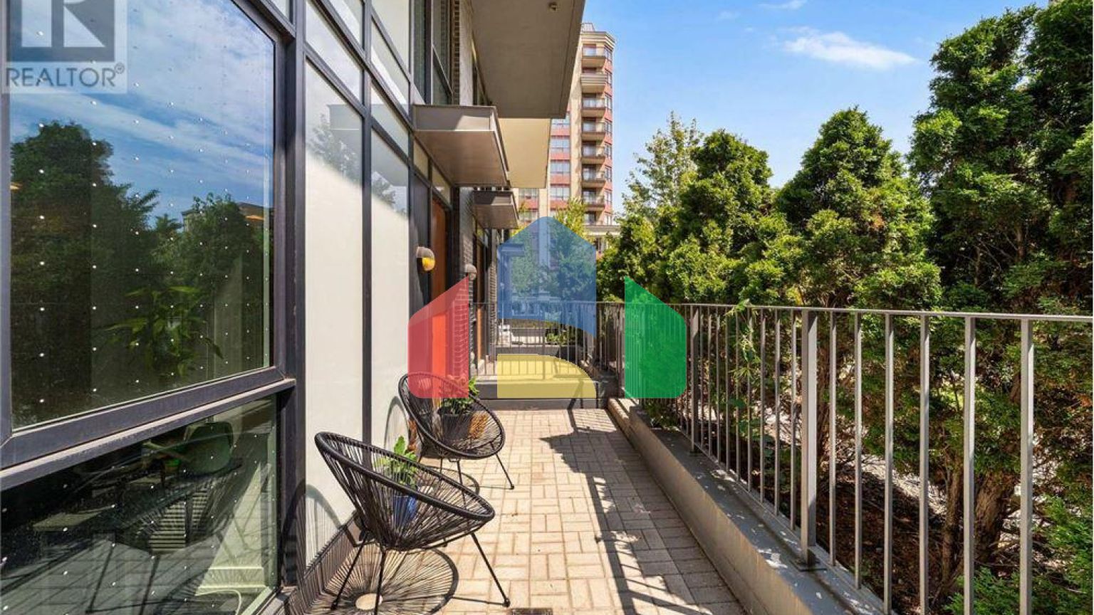 Residential - Condo/Apartment - Toronto, Canada - Canada