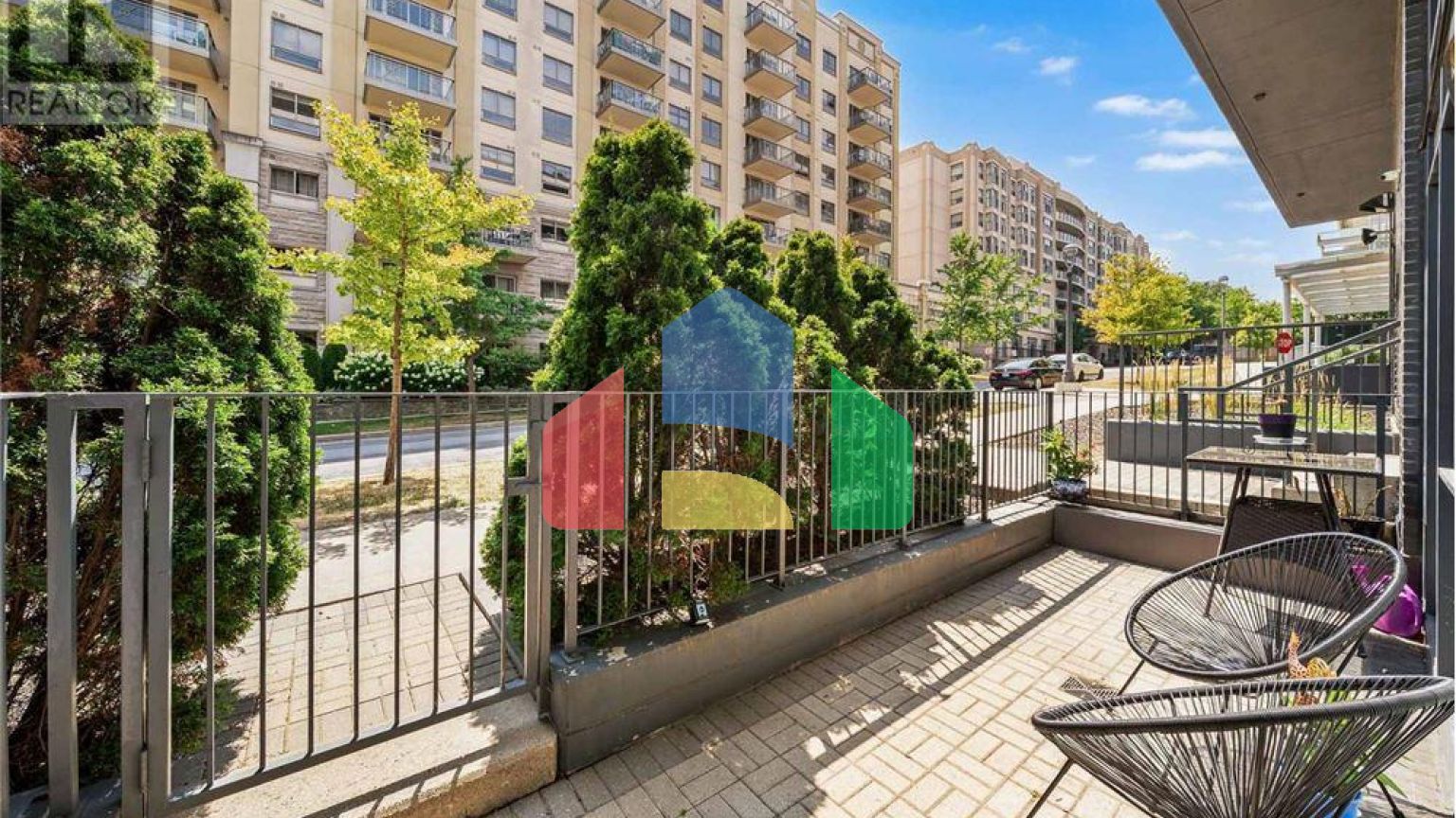 Residential - Condo/Apartment - Toronto, Canada - Canada