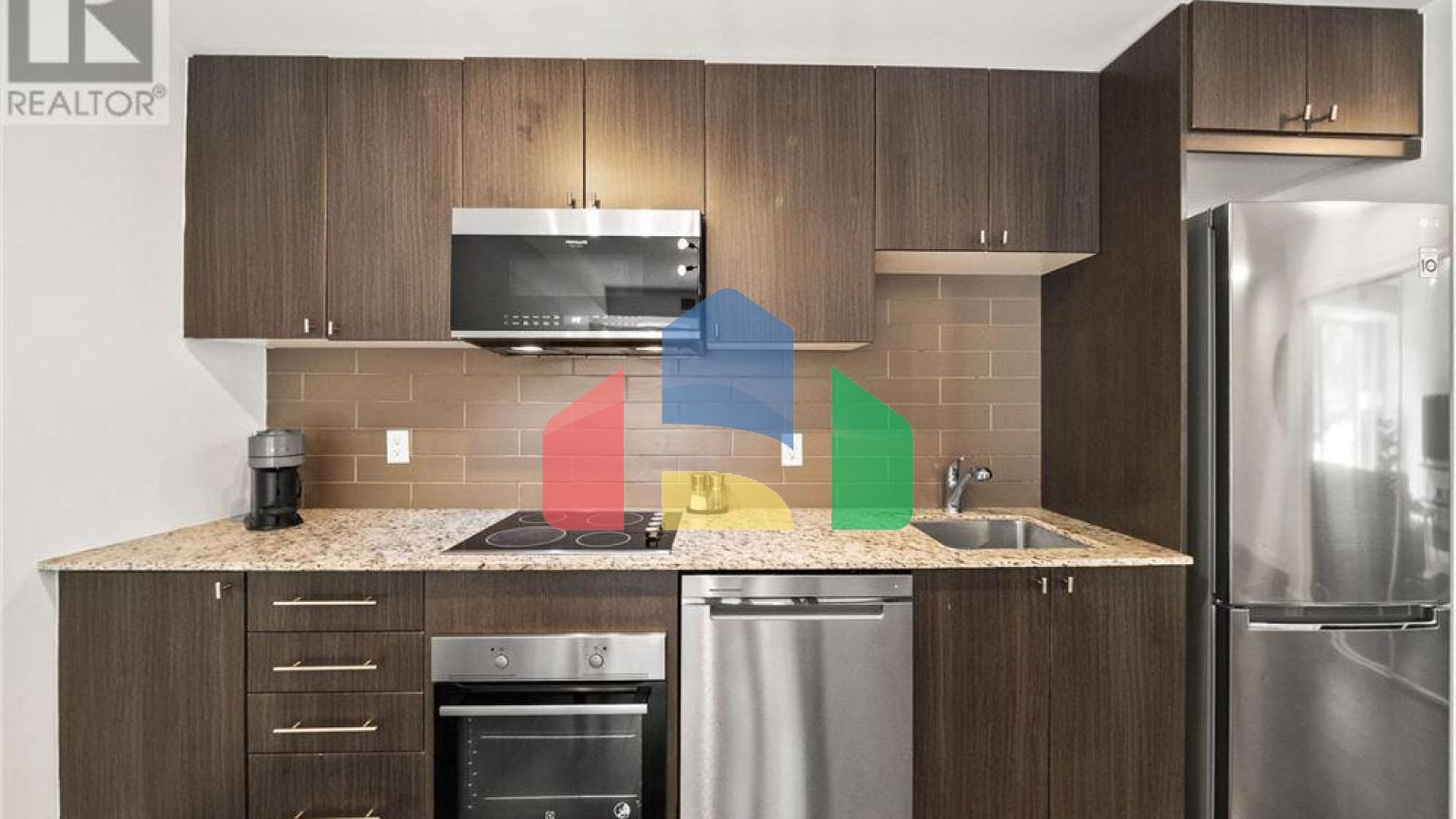 Residential - Condo/Apartment - Toronto, Canada - Canada