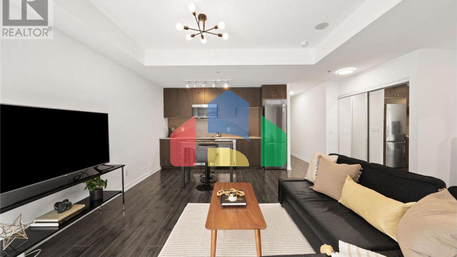 Residential - Condo/Apartment - Toronto, Canada - Canada