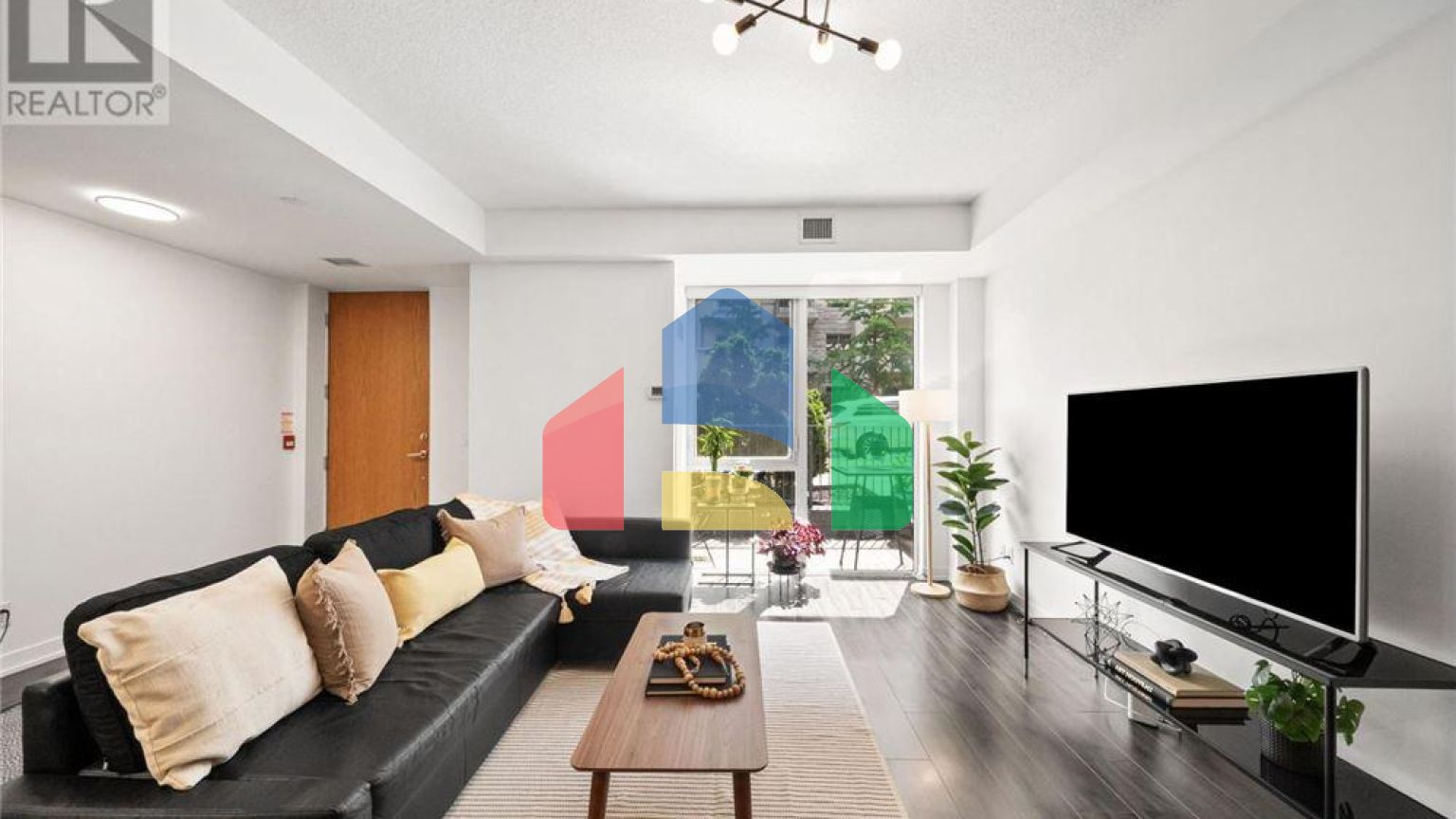 Residential - Condo/Apartment - Toronto, Canada - Canada