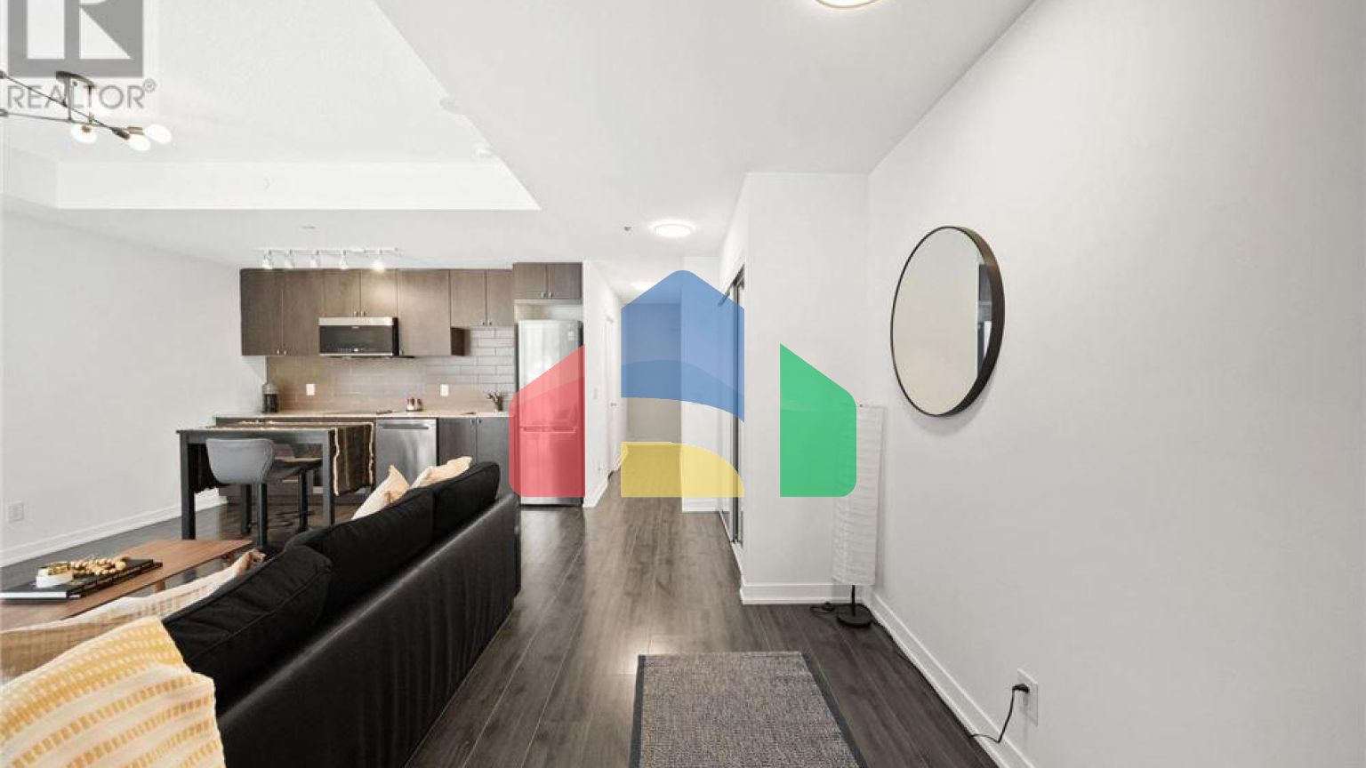 Residential - Condo/Apartment - Toronto, Canada - Canada
