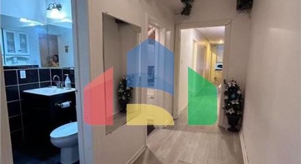 Commercial - Commercial/Retail - Toronto, Canada - Canada