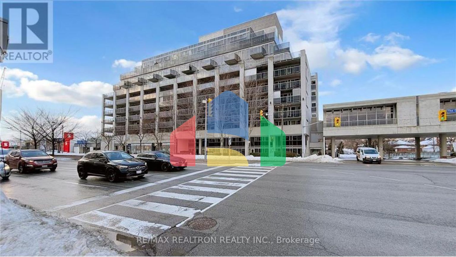 Residential - Single Family Home - Toronto, Canada - Canada