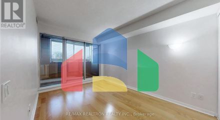 Residential - Single Family Home - Toronto, Canada - Canada