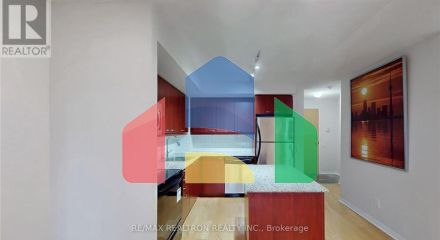 Residential - Single Family Home - Toronto, Canada - Canada