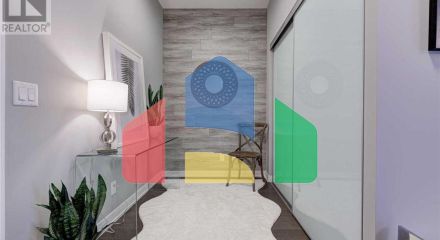 Residential - Single Family Home - Toronto, Canada - Canada