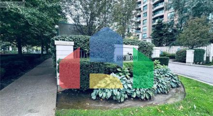 Residential - Single Family Home - Toronto, Canada - Canada