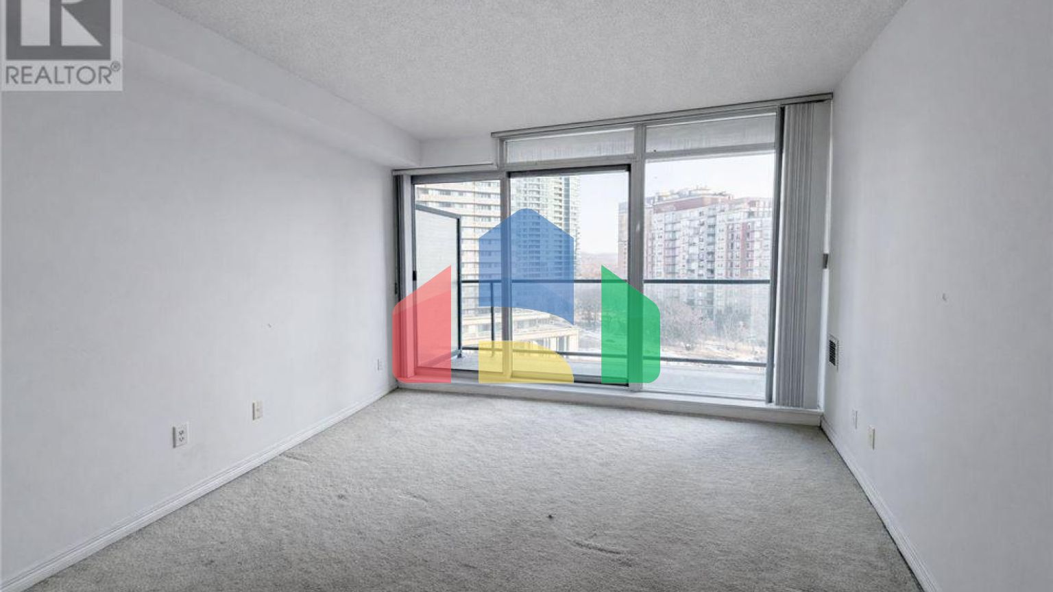 Residential - Single Family Home - Toronto, Canada - Canada