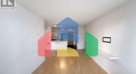 Residential - Single Family Home - Toronto, Canada - Canada