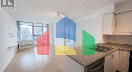 Residential - Single Family Home - Toronto, Canada - Canada