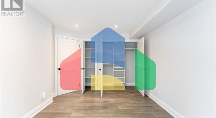 Residential - Single Family Home - Toronto, Canada - Canada