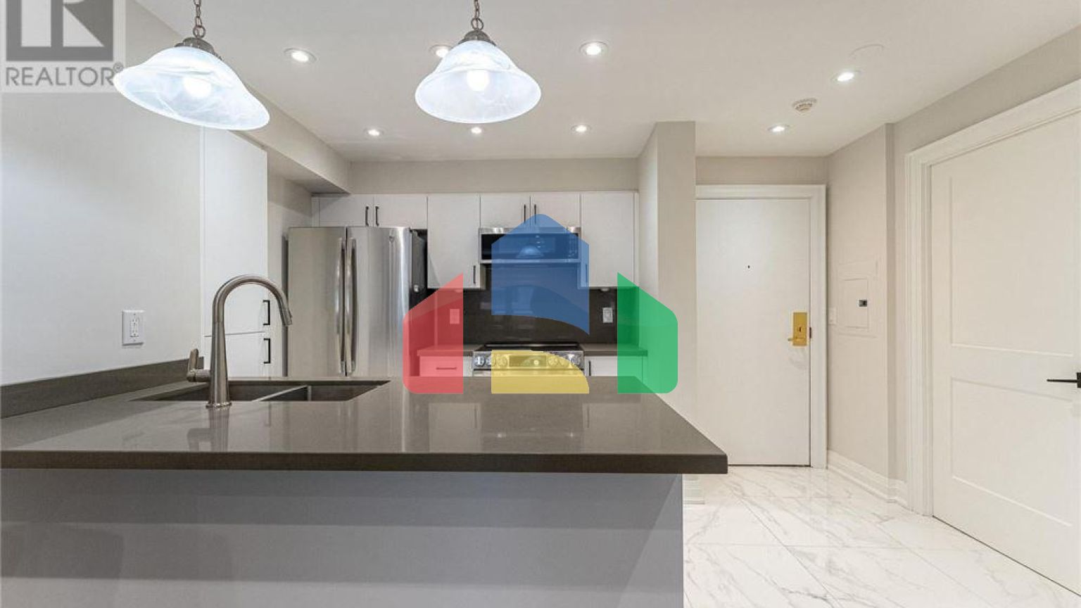 Residential - Single Family Home - Toronto, Canada - Canada