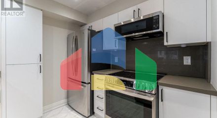 Residential - Single Family Home - Toronto, Canada - Canada