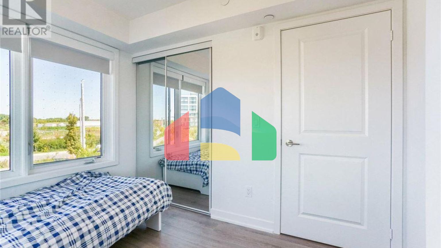 Residential - Townhouse - Toronto, Canada - Canada