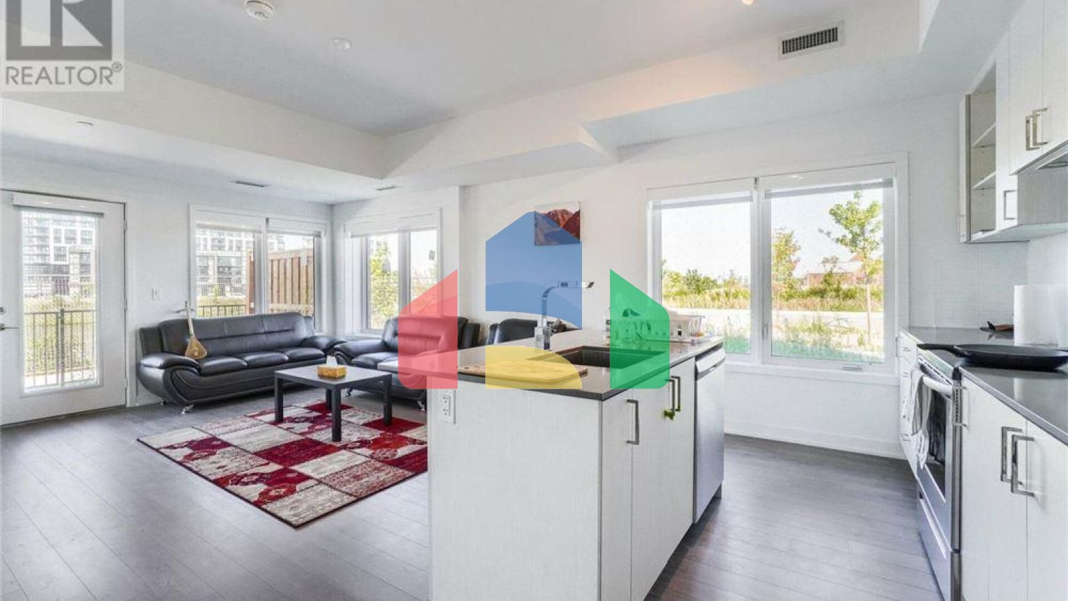 Residential - Townhouse - Toronto, Canada - Canada