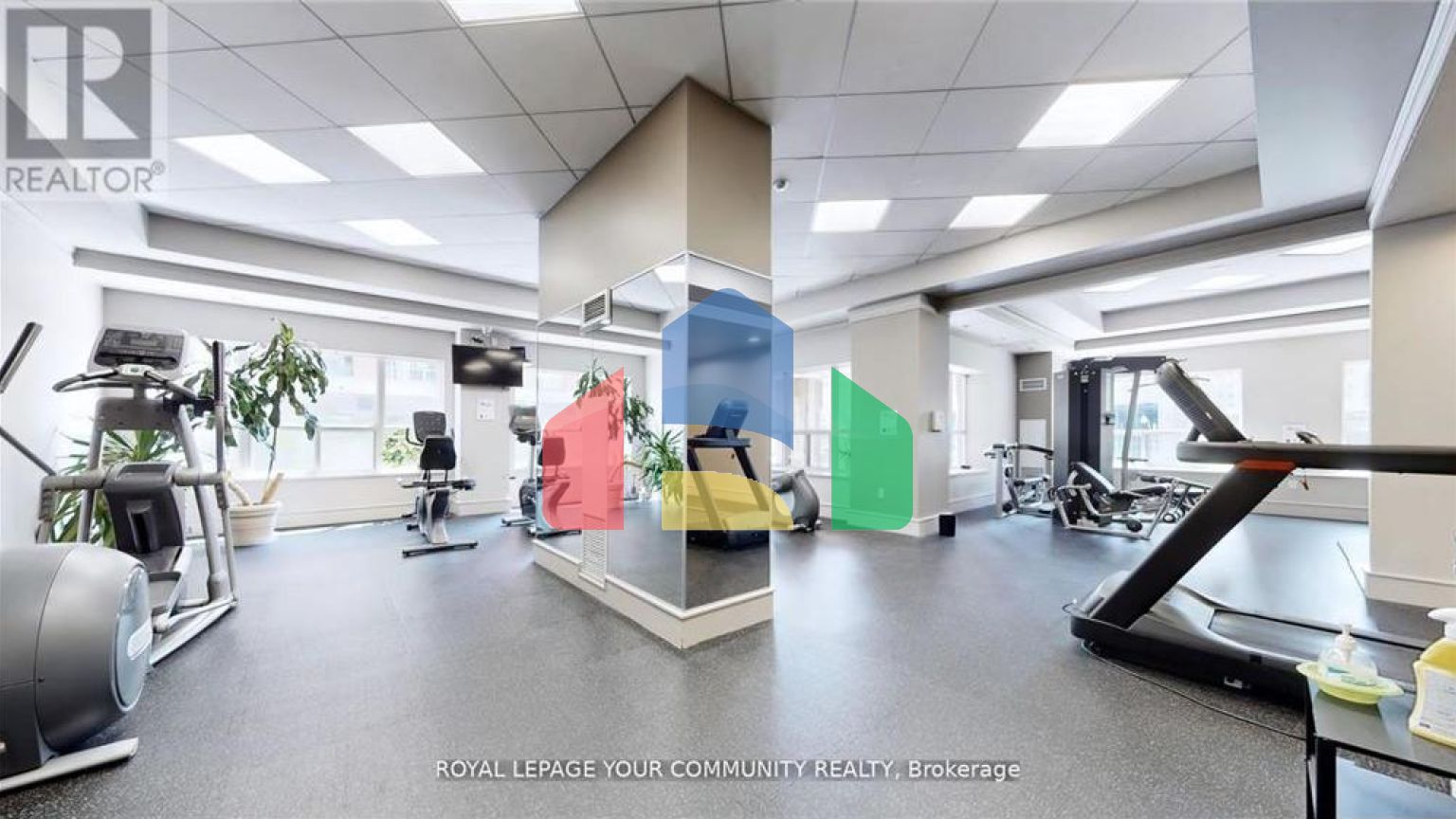 Residential - Condo/Apartment - Toronto, Canada - Canada