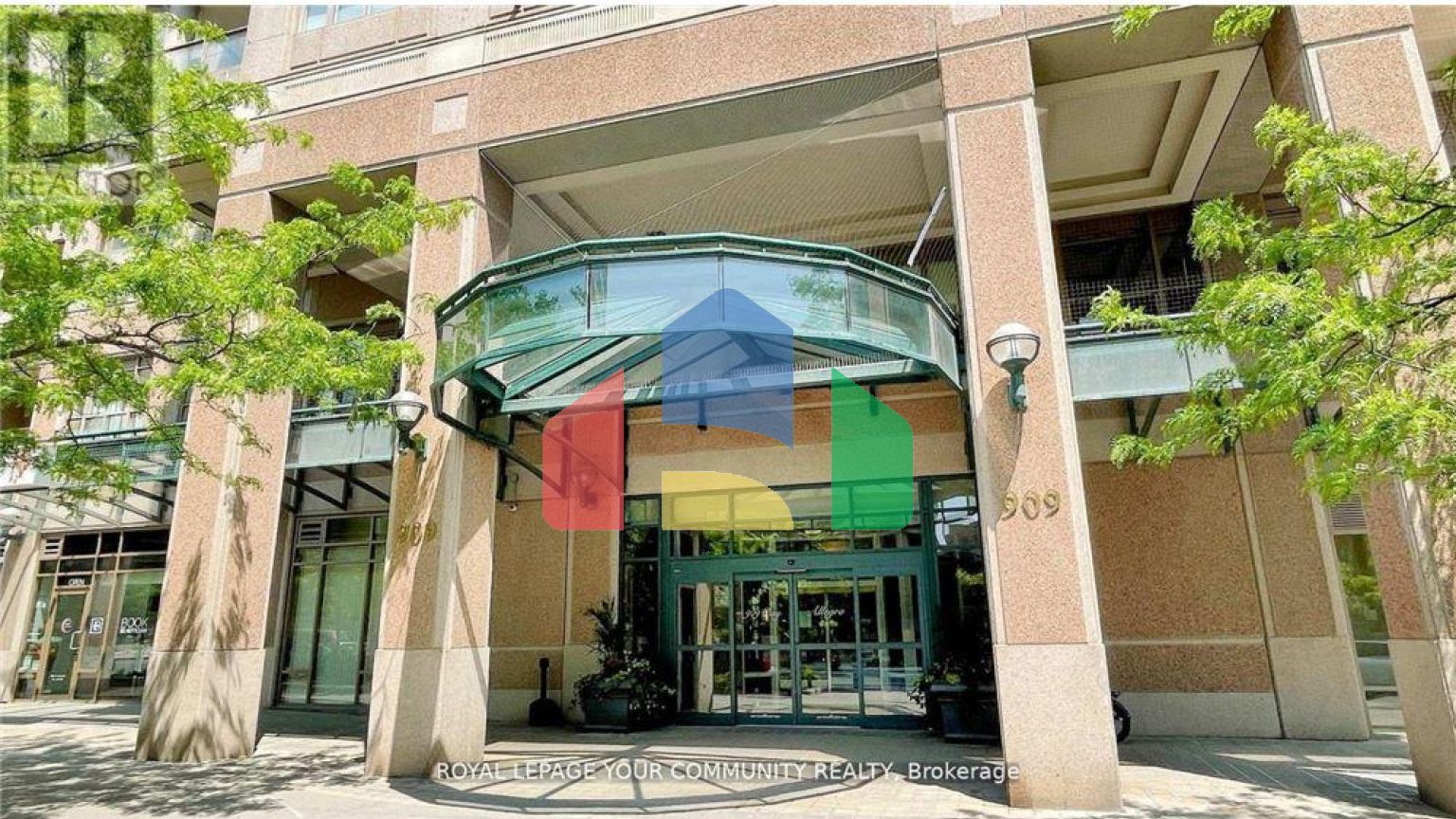 Residential - Condo/Apartment - Toronto, Canada - Canada