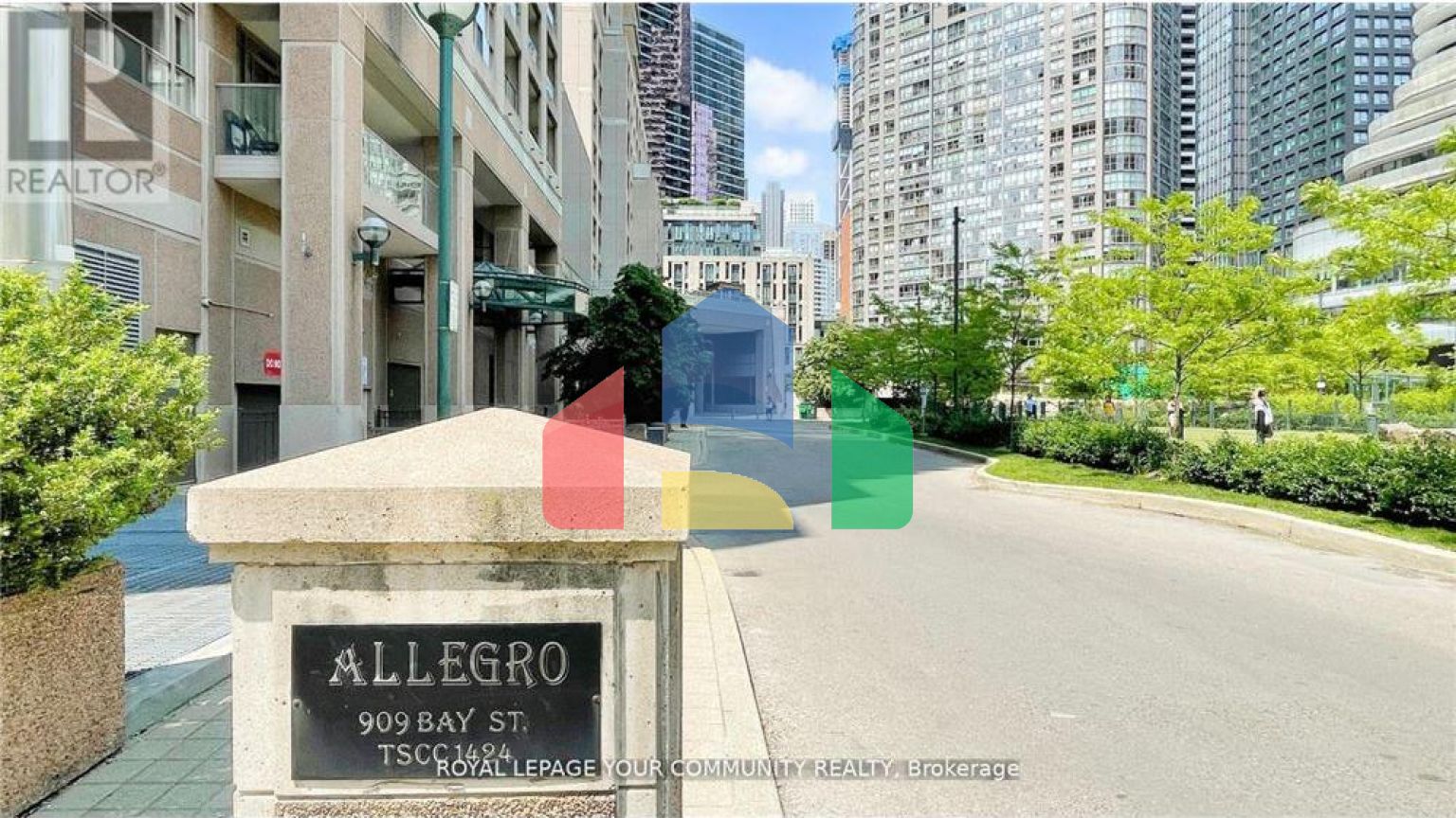 Residential - Condo/Apartment - Toronto, Canada - Canada