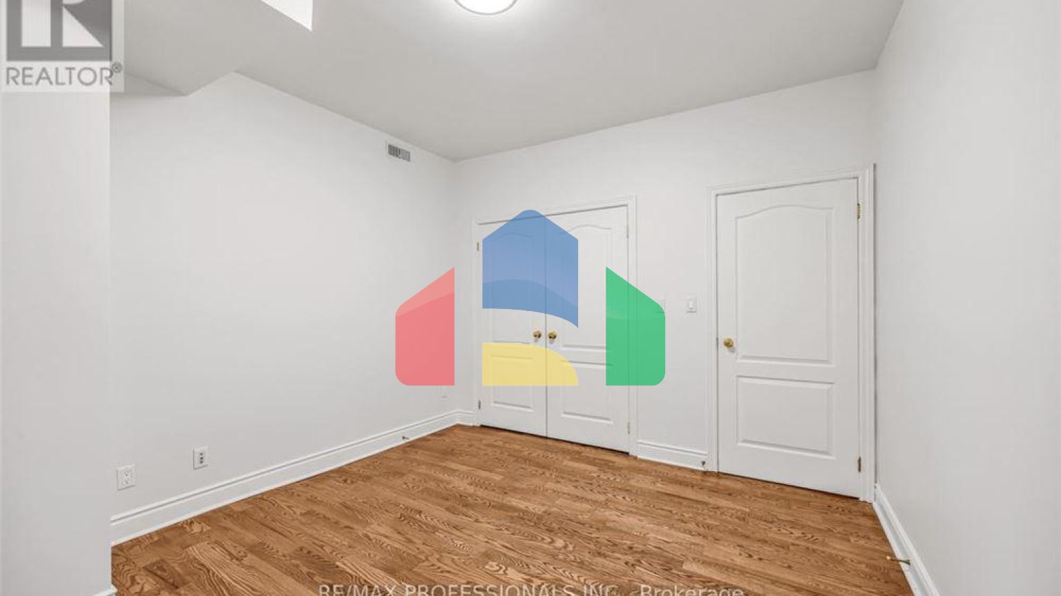 Residential - Multi-Family - Toronto, Canada - Canada