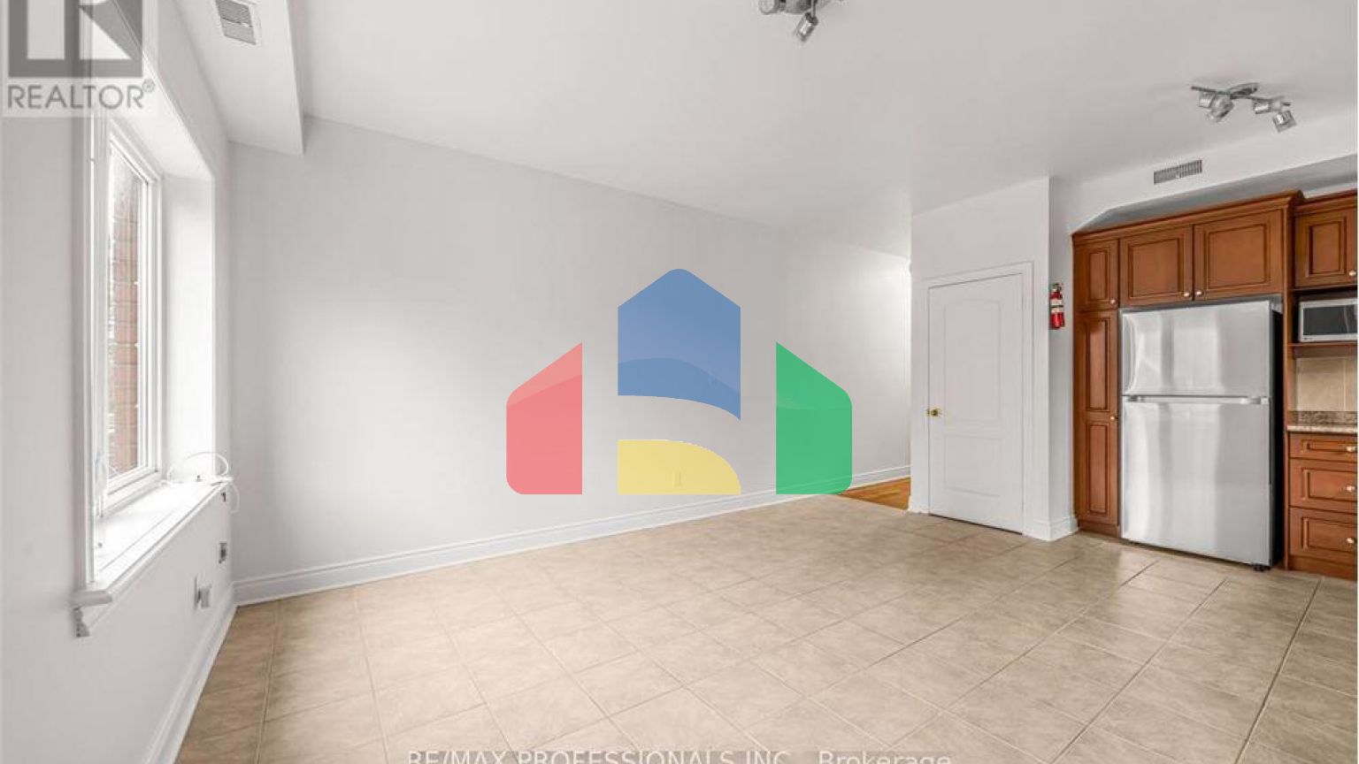 Residential - Multi-Family - Toronto, Canada - Canada