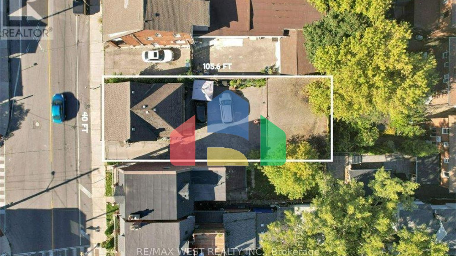 Residential - Single Family Home - Toronto, Canada - Canada