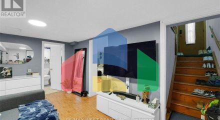 Residential - Single Family Home - Toronto, Canada - Canada