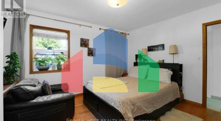 Residential - Single Family Home - Toronto, Canada - Canada