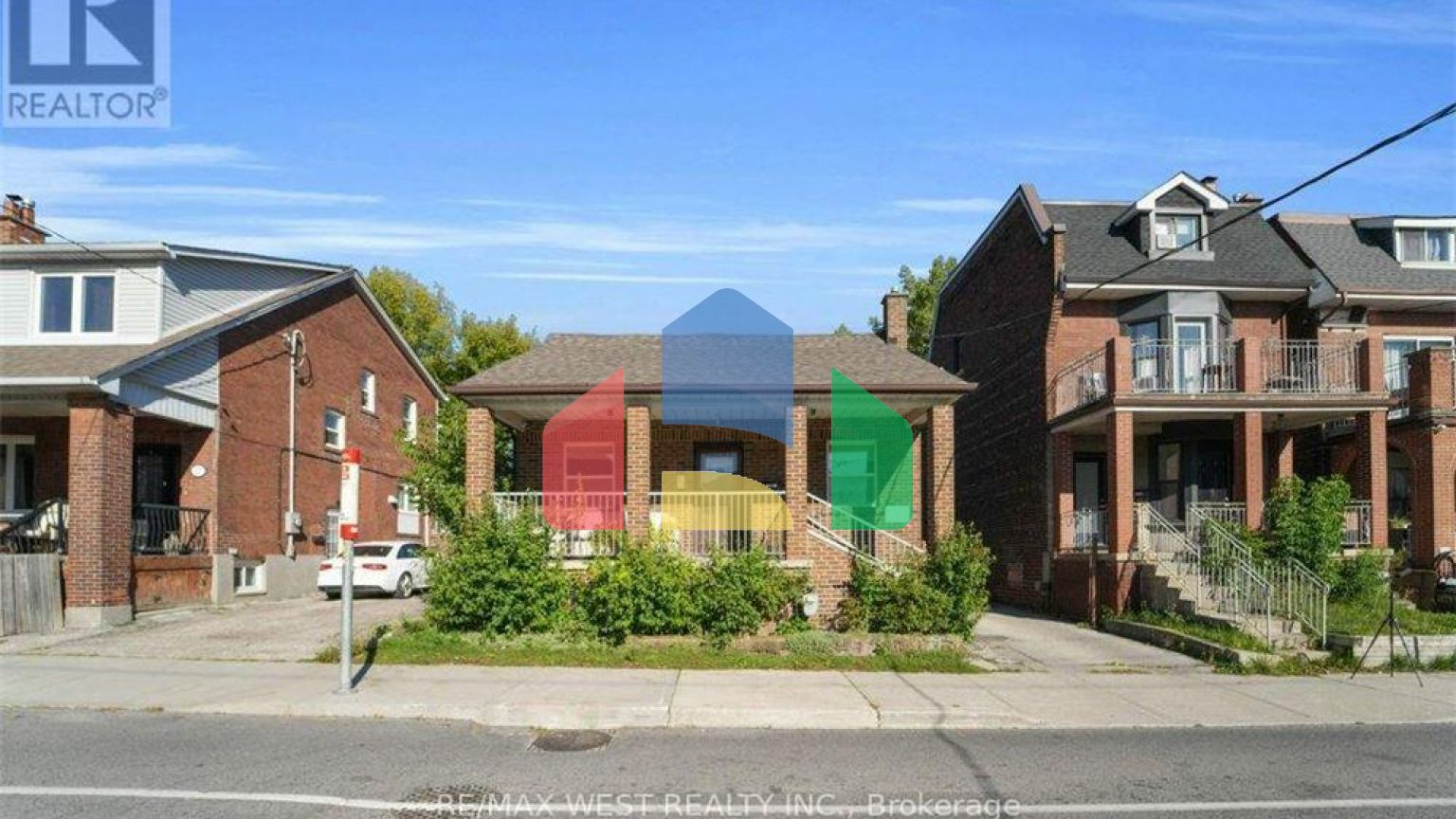 Residential - Single Family Home - Toronto, Canada - Canada